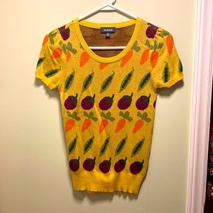 ModCloth short sleeve sweater top. VEGETABLES